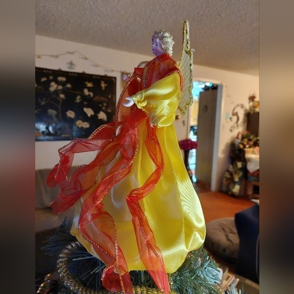 NWOT. Vintage* Angel Tree Topper, Gold Gown 90s (2 of 2) - Picture 5 of 7